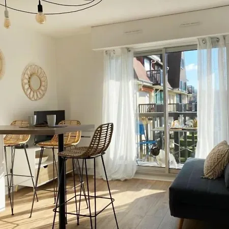 L'appart 204, Superbe En *